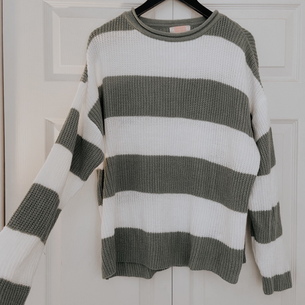 Cozy Sweater ✨